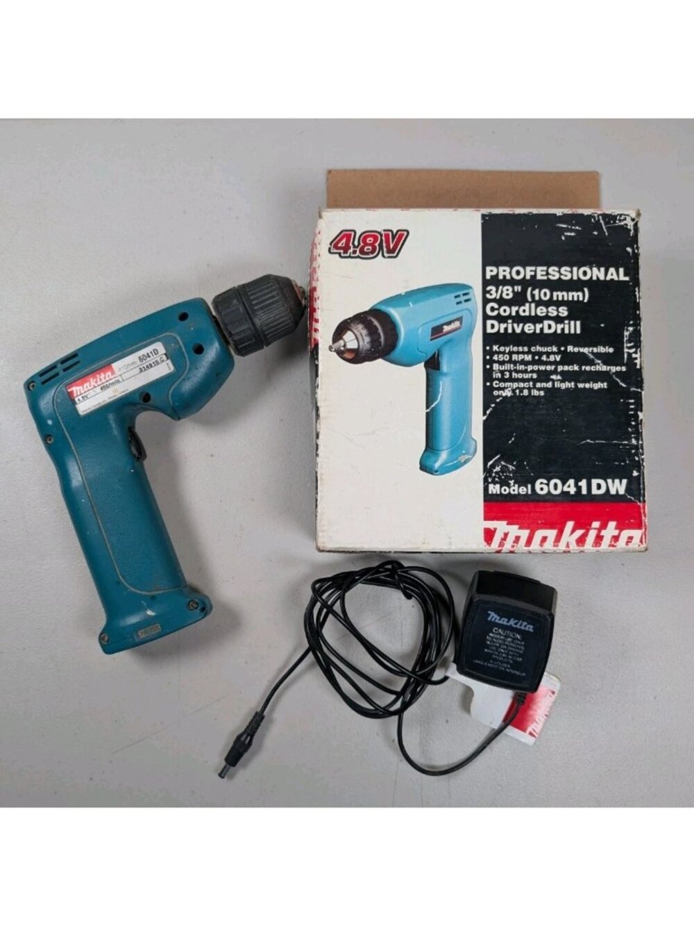 Vintage MAKITA 6041D 4.8V Stick Battery Cordless 3/8" Drill Driver Made in Japan